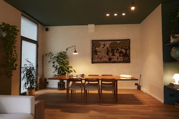 Chambre D'amis By Alix,Stationsbuurt Noord>>Ghent,3 star