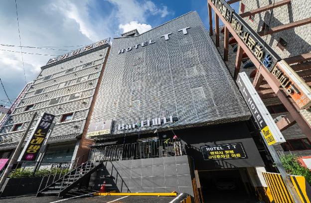 changwon palyongdong hotel tt