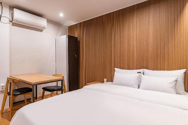 changwon palyongdong hotel tt