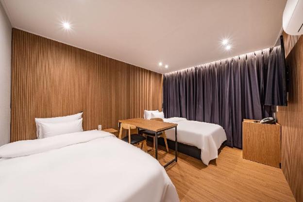 changwon palyongdong hotel tt