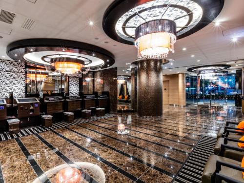 apa hotel higashi shinjuku kabukicho tower