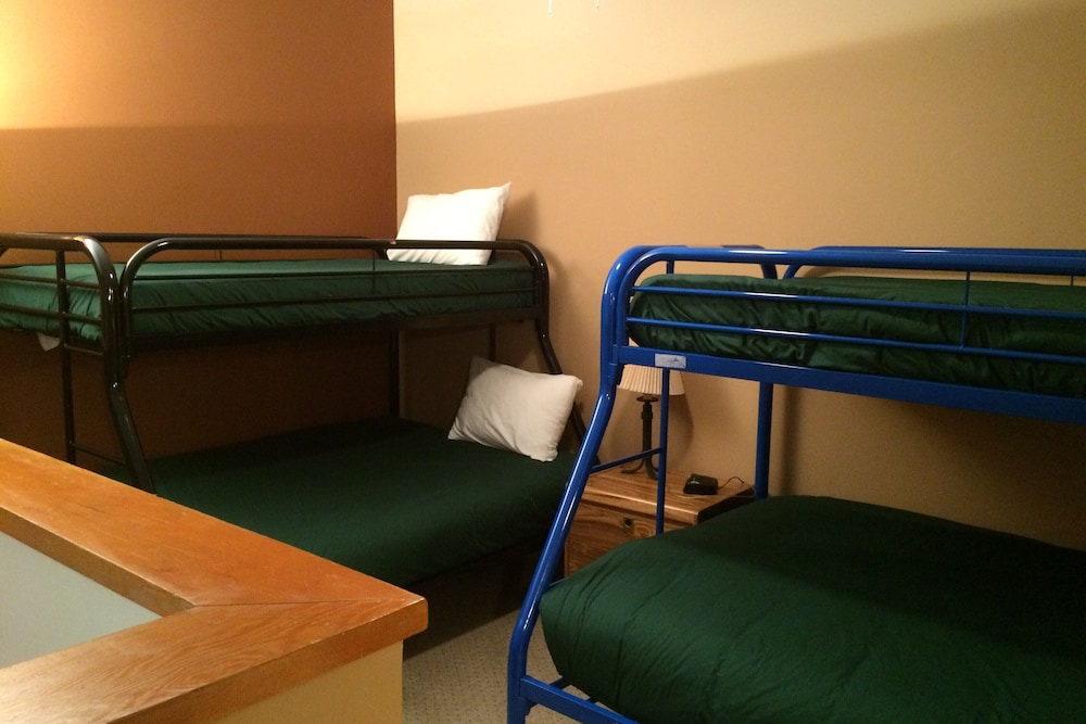 the griz inn