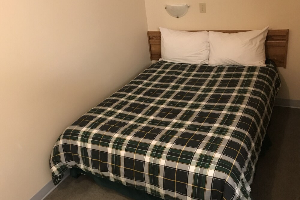 the griz inn