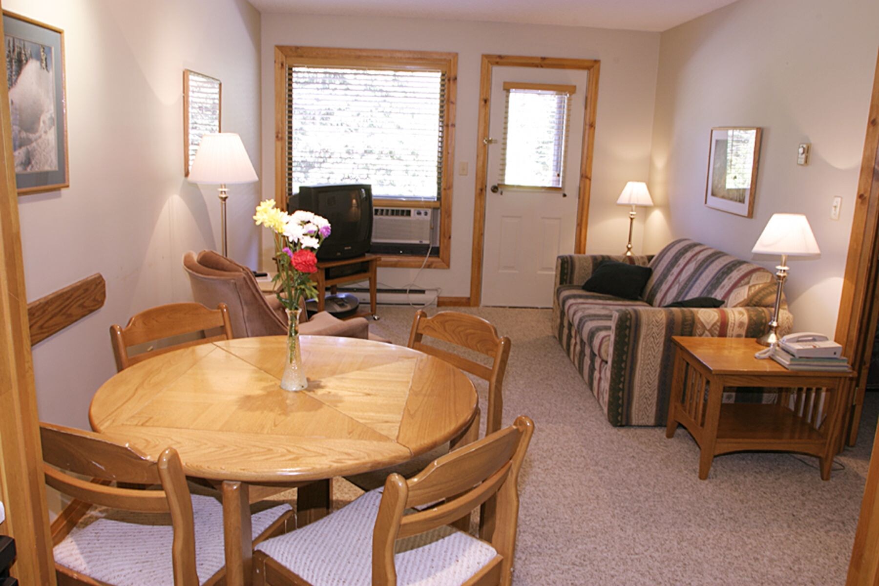 the griz inn