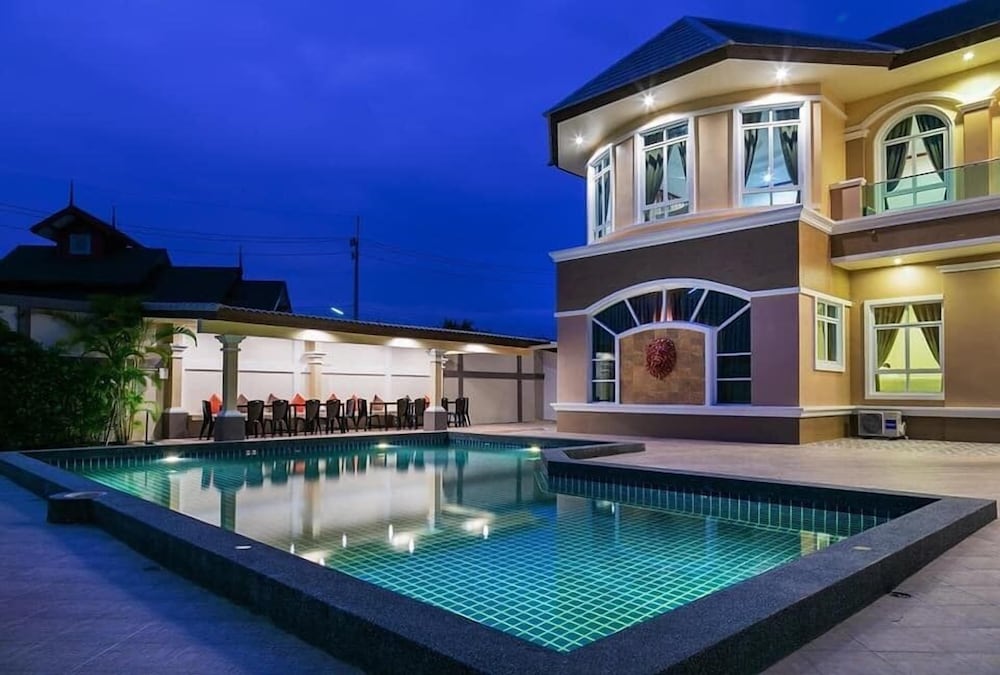 royal graces luxury