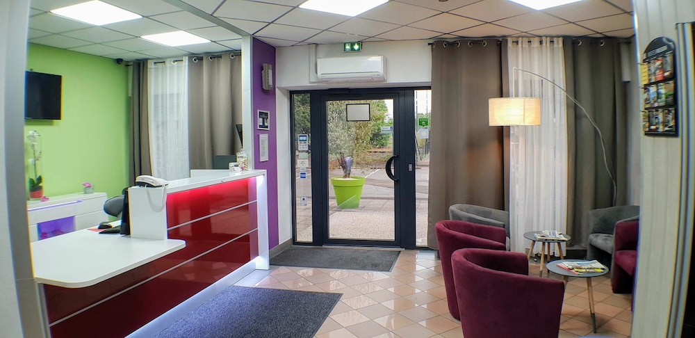 lhotel le marais romilly sur seine centre