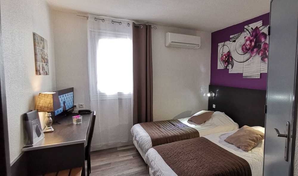 lhotel le marais romilly sur seine centre