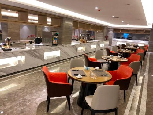 kyriad mavelous hotel shantou gurao