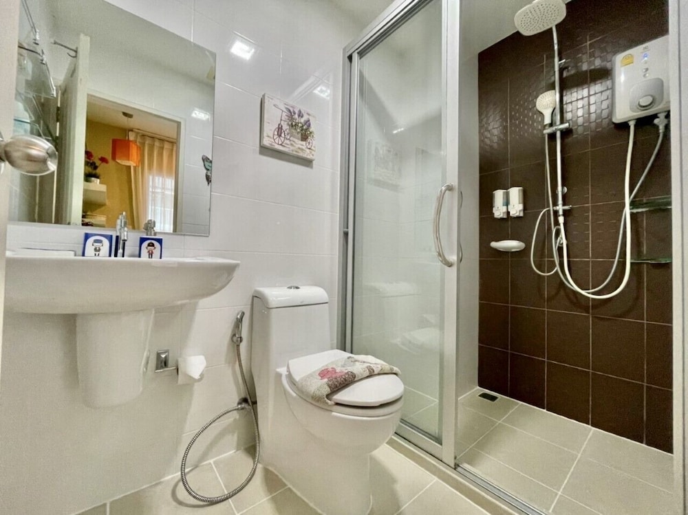 the trust huahin condo garden view by dome