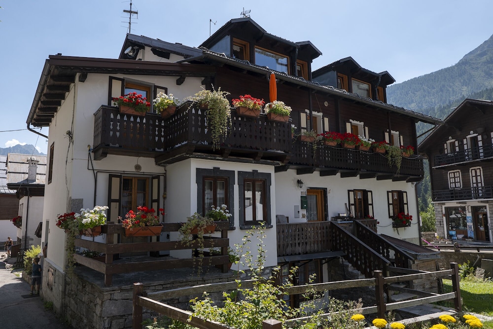 incanto walser apartments piazza