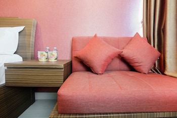 cozy studio apartment at grand kamala lagoon