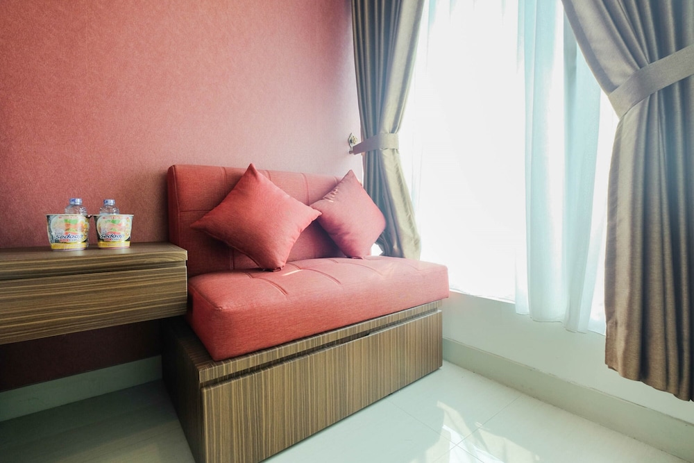 cozy studio apartment at grand kamala lagoon