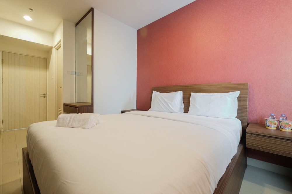 cozy studio apartment at grand kamala lagoon