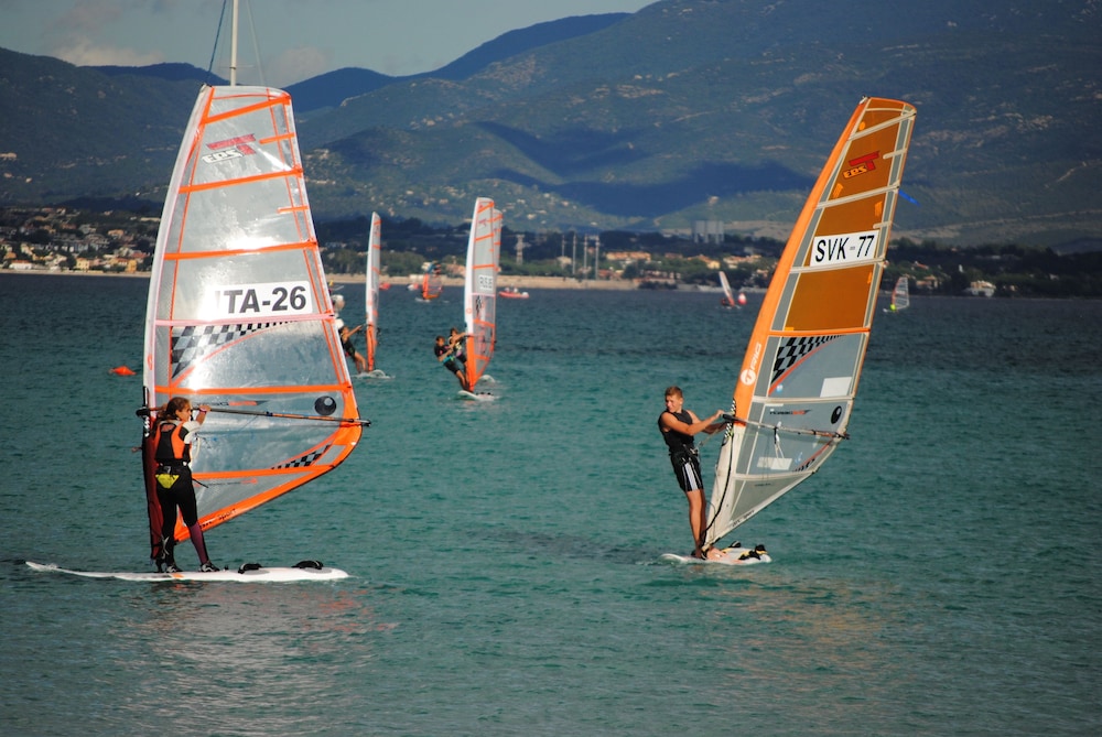 lewis bandb poetto beach