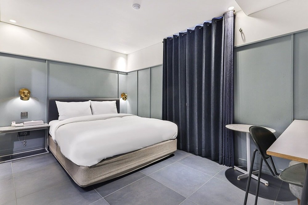 sillim dominic hotel
