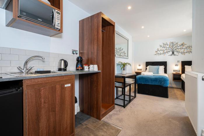 ocean stays hotel plymouth