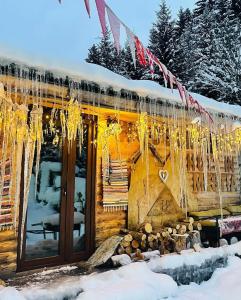 wooden huts in mestia