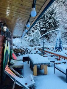 wooden huts in mestia