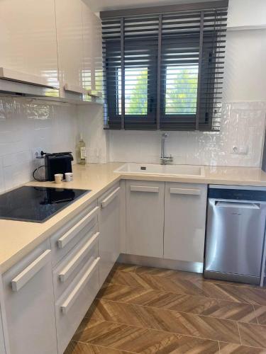 marble luxury suites