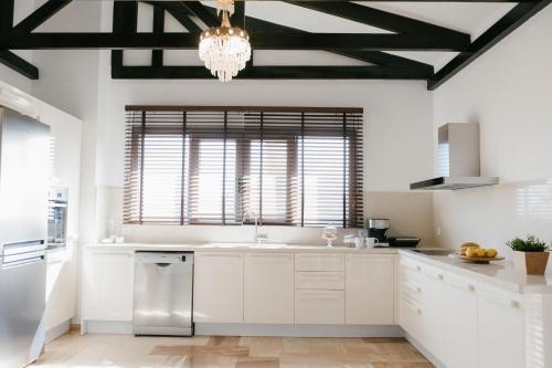 marble luxury suites