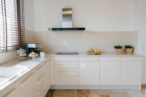 marble luxury suites