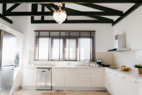 marble luxury suites