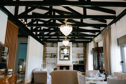 marble luxury suites