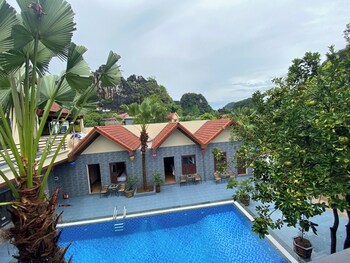 hoa lu