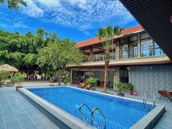 hoa lu