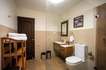 khushana villa by baywatch stayzz