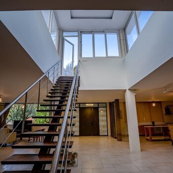 khushana villa by baywatch stayzz