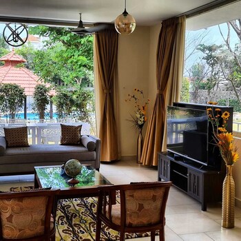 khushana villa by baywatch stayzz