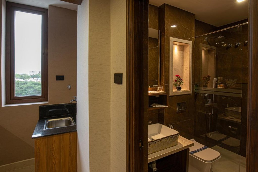 Windstone Residency,Peelamedu>>Coimbatore,3 star