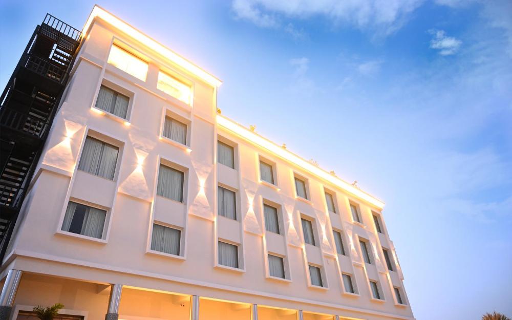 clarks resort bandanwara