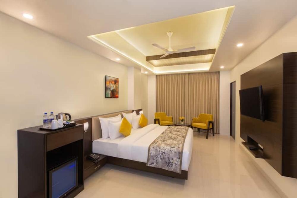 clarks resort bandanwara