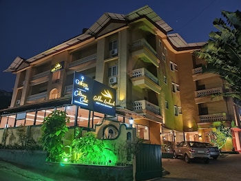 golden landmark green valley beach resort