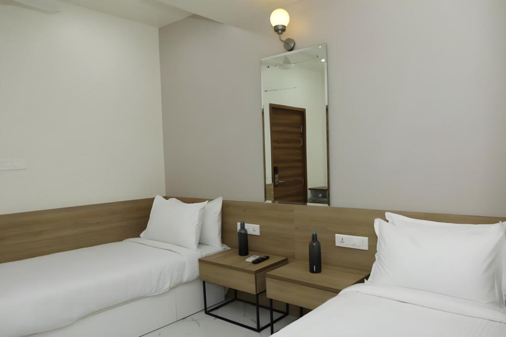 swansuites gachibowli