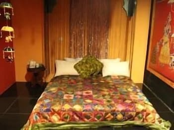 love inn boutique hotel