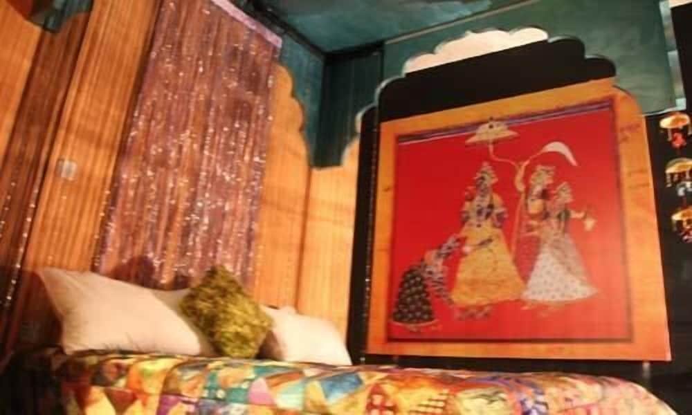 love inn boutique hotel