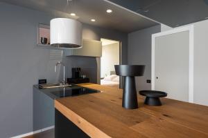 demo hotel design emotion