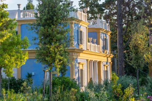 borgo dei lecci puglia