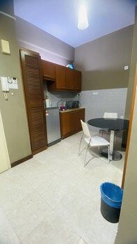 peninsula residents all suite