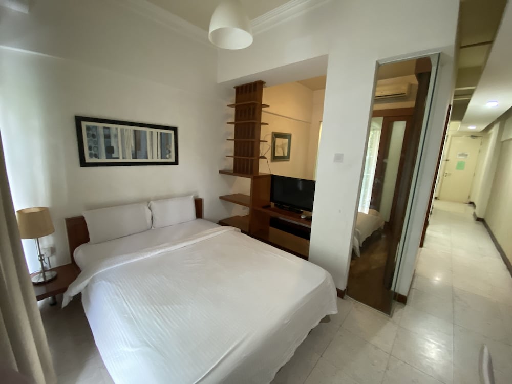 peninsula residents all suite