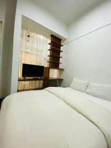 peninsula residents all suite