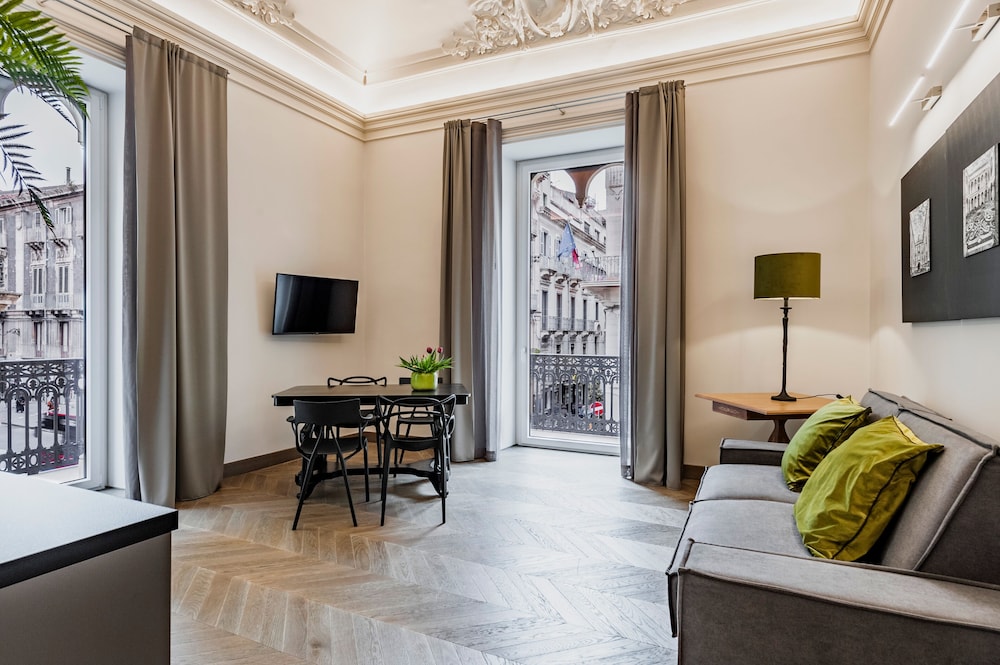 ferrini home etnea portrait