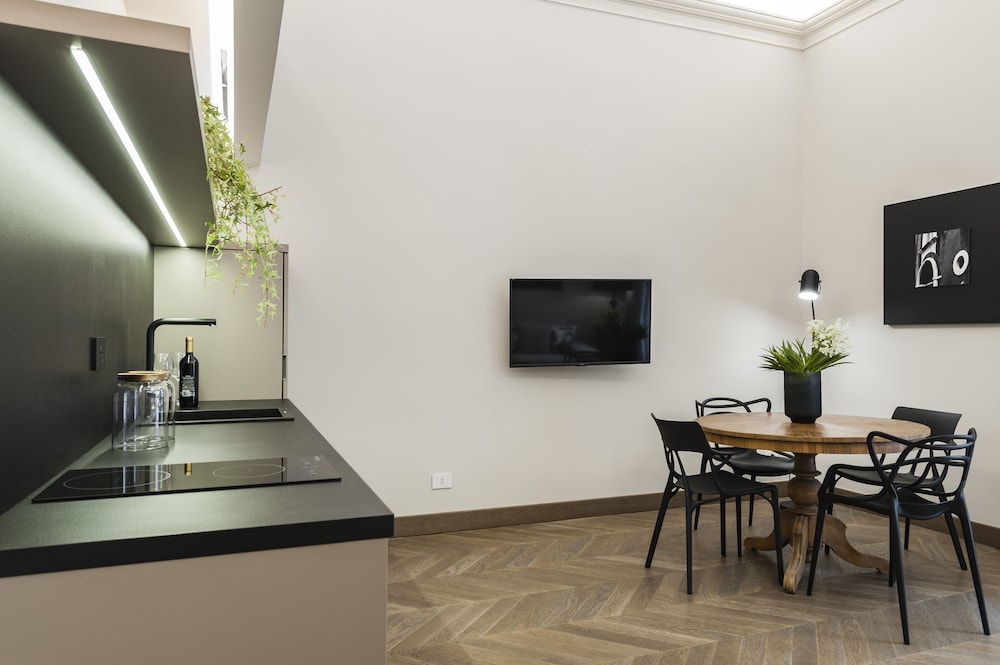 ferrini home etnea portrait