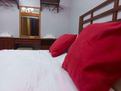 edgewood country place