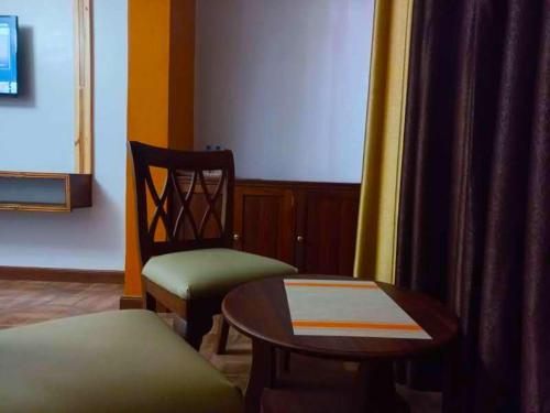 edgewood country place