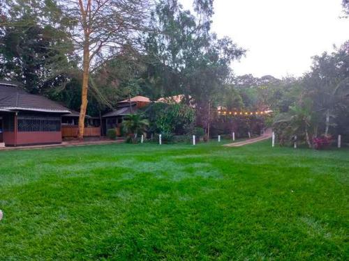 edgewood country place