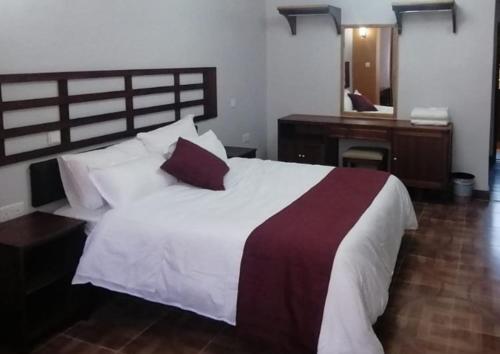 edgewood country place